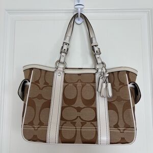 Sale! Coach 6234 signature jacquard white trim tassels turn lock- excellent